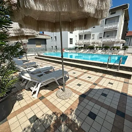Costa Otel Pineto