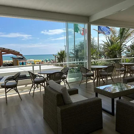Costa Otel Pineto